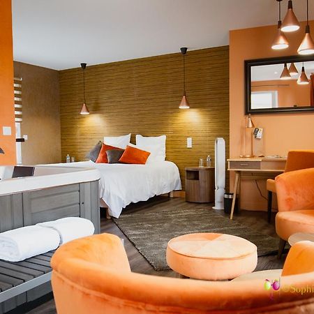 L'Hostellerie D'Acquigny Екстер'єр фото