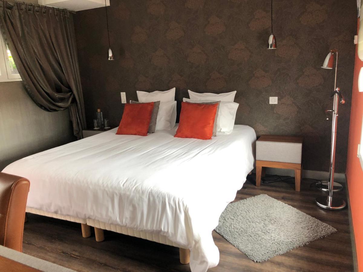 L'Hostellerie D'Acquigny Екстер'єр фото