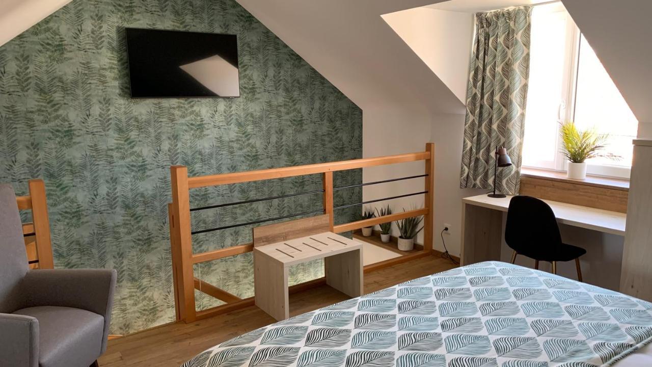 L'Hostellerie D'Acquigny Екстер'єр фото